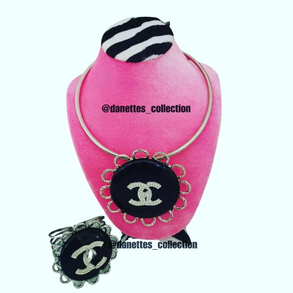 Statement necklace and bracelet. If you know you know.